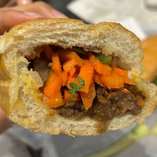 Opinii despre The Viet Noodle Guy în Burnaby - Hospitality and gastronomy