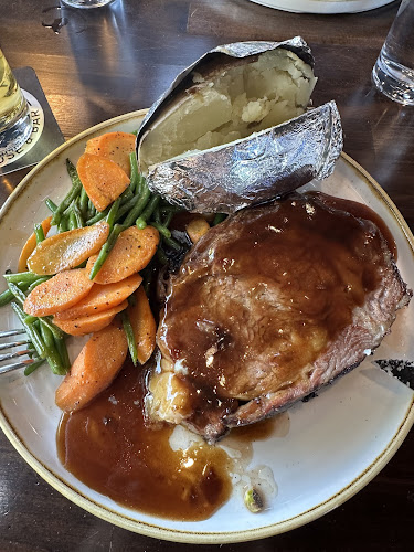 Leto's Steakhouse & Bar - Lacombe