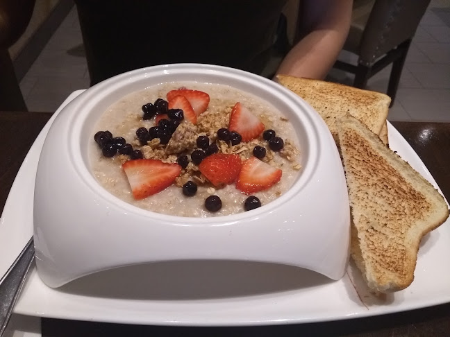 Comentarii opinii despre Eggsactly Breakfast And Lunch