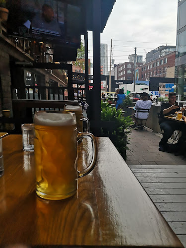 Belfast Love Public House - Hospitality and gastronomy