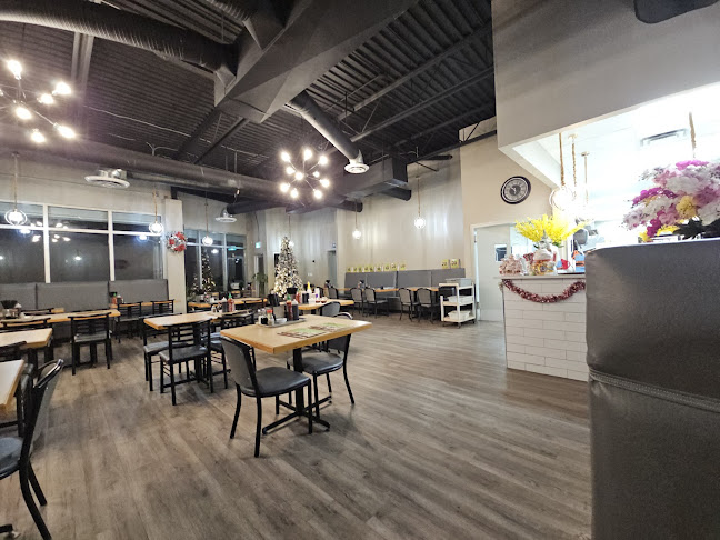 Comentarii opinii despre Delicious Pho Restaurant 10725 98 St NW (China Town)