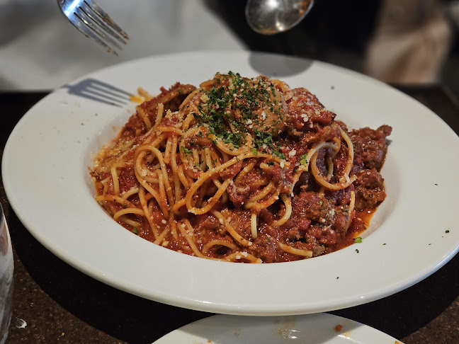 Rea's Italian Cucina - Hospitality and gastronomy