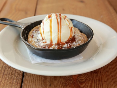 Opinii despre Montana’s BBQ & Bar în Charlottetown - Hospitality and gastronomy