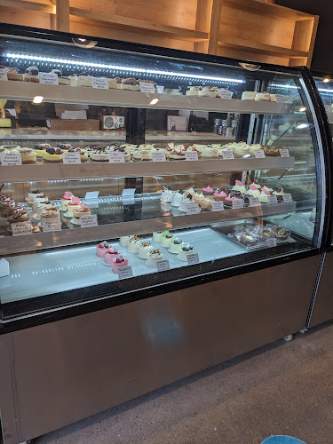 La Patisserie Fine Cakes & Pastries Inc. - Kitchener