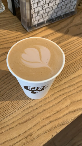 141 Ossington Ave, Toronto, ON M6J 2Z6