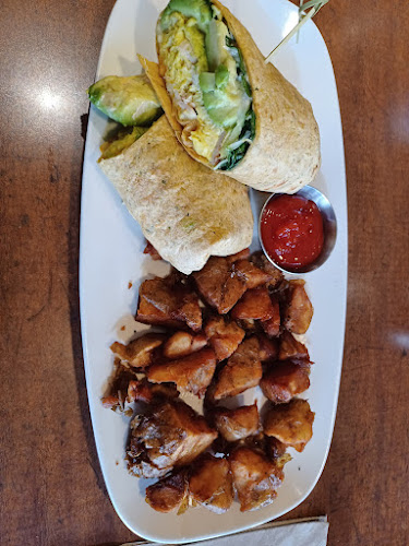 5880 Number 3 Rd, Richmond, BC V6X 3P6