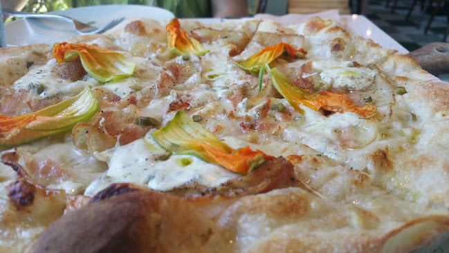 5395 West Blvd, Vancouver, BC V6M 1R8