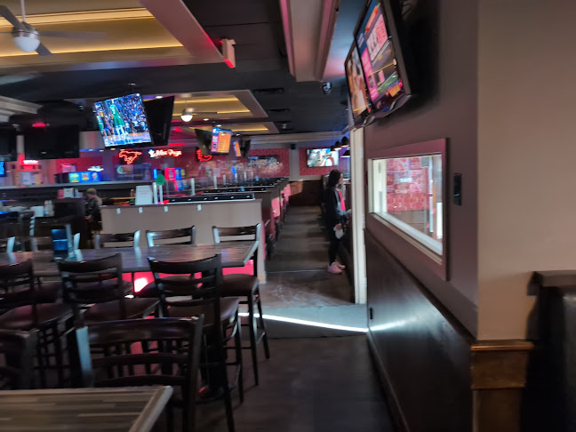 Opinii despre Atlas Pizza & Sports Bar în Calgary - Hospitality and gastronomy