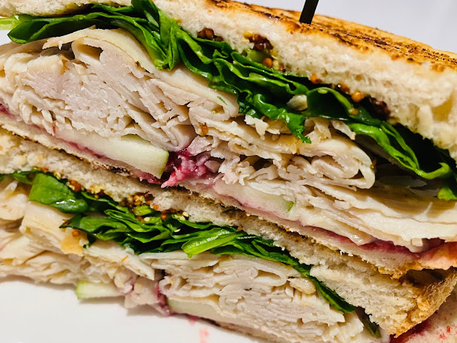 Opinii despre Uptown Eatery în Saint John - Hospitality and gastronomy