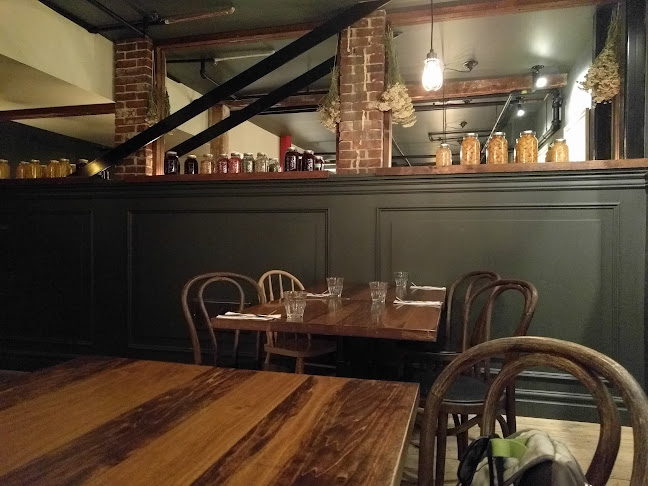 Comentarii opinii despre Port City Royal