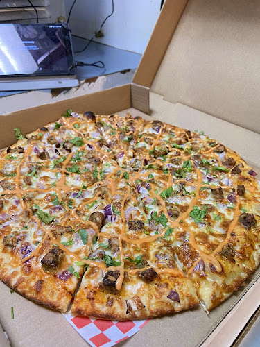 Comentarii opinii despre Pizza Square