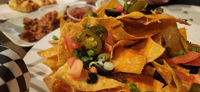 Headquarters Restaurant and Bar - Hospitality and gastronomy