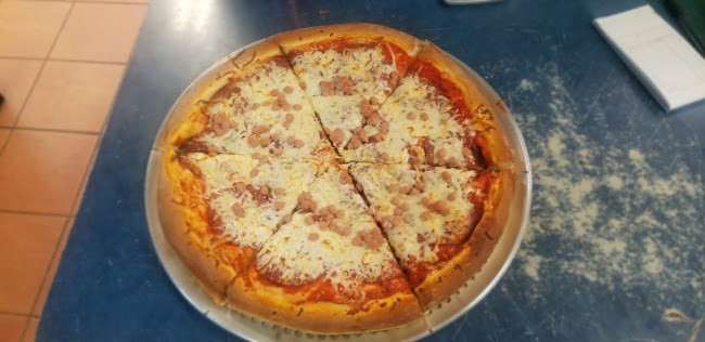 Hobo's Pizza - St. John's