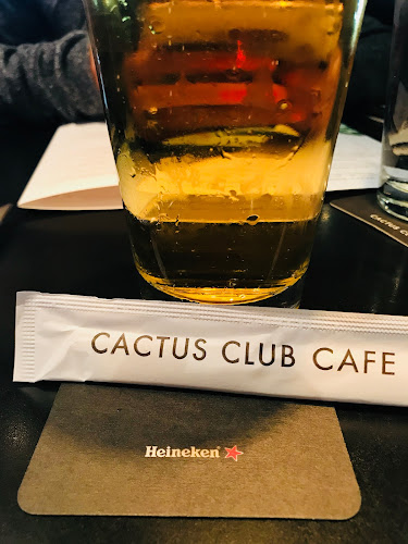 1136 Robson St, Vancouver, BC V6E 1B2