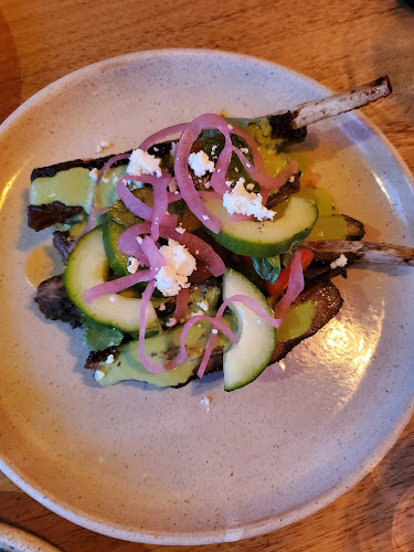 Comentarii opinii despre Tryst