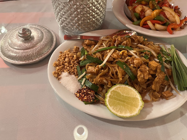 Le Café Siam: Thai Cuisine - Hospitality and gastronomy