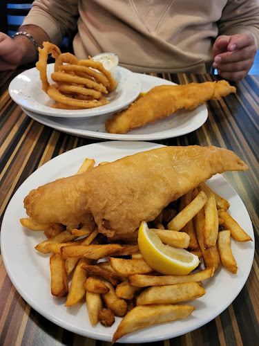 Opinii despre Harbourside Fish And Chips în Brampton - Hospitality and gastronomy