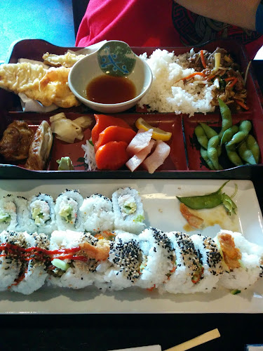 Isshin Sushi Bar & Asian Dining - Penticton