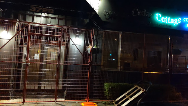 1299 Kingsway, Vancouver, BC V5V 3E2