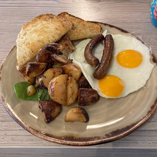 Opinii despre Big Feast Bistro în Maple Ridge - Hospitality and gastronomy