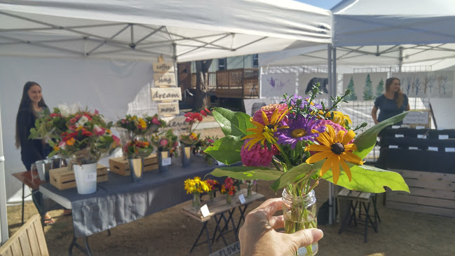 Abbotsford Farm & Country Market - Hospitality and gastronomy