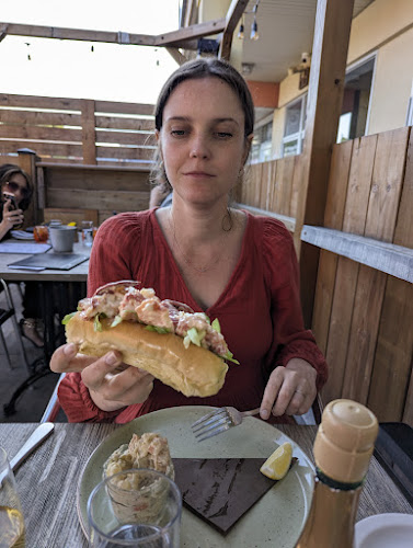 Comentarii opinii despre Tide and Vine Oyster House