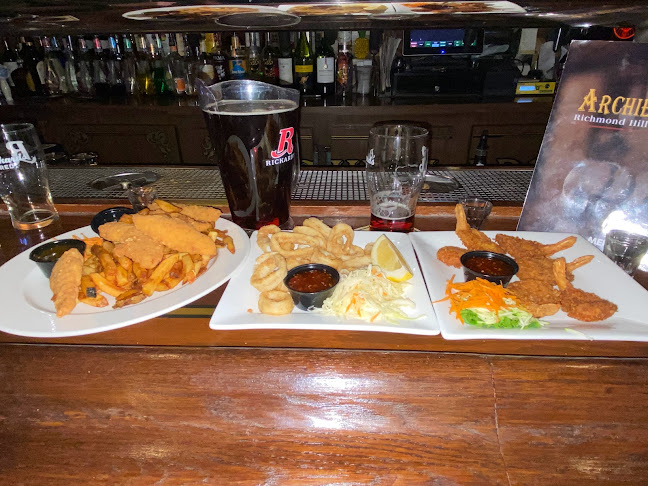 Opinii despre Archibald's Neighbourhood Pub în Richmond Hill - Hospitality and gastronomy