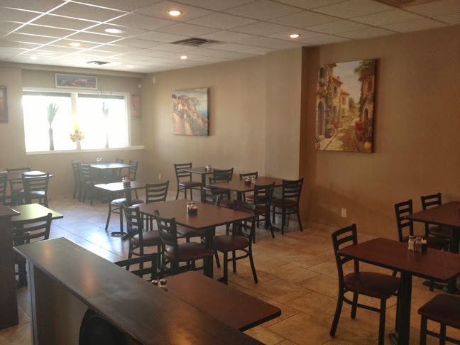 1657 College Ave, Windsor, ON N9B 1M2