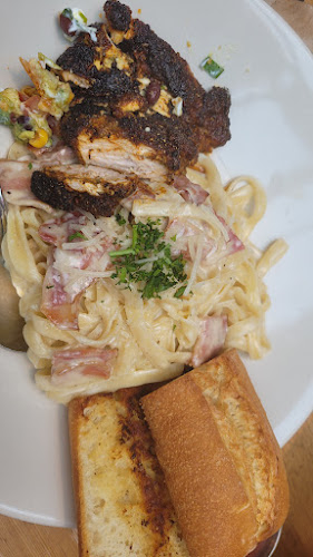 Comentarii opinii despre Browns Socialhouse Waterloo