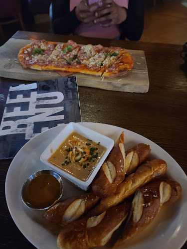 561 Hespeler Rd #1a, Cambridge, ON N1R 6J4