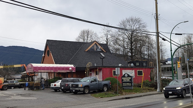 Pemberton Station Neighbourhood Pub - Hospitality and gastronomy