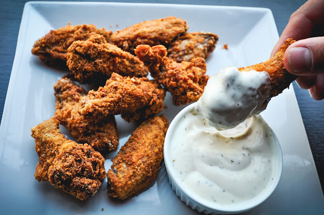 Bridges Ale House & Eatery, Bridges Liquor Store