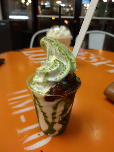 Soft Peaks Ice Cream - Hospitality and gastronomy