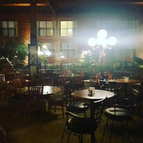 The Lodge Kitchen & Bar - Vernon