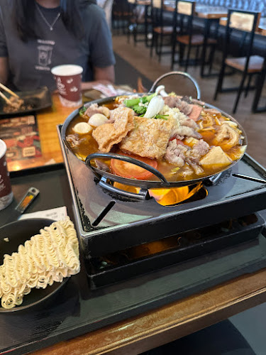 3235 Hwy 7 #23-26, Markham, ON L3R 3P9