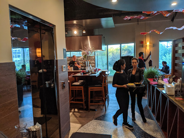 100-270 Waterfront Dr, Winnipeg, MB R3B 0L4