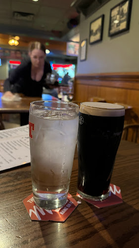 10111 Number 3 Rd #200, Richmond, BC V7A 1W6