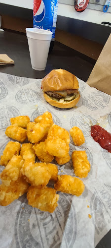 Meltwich Food Co. Yorkton - Hospitality and gastronomy