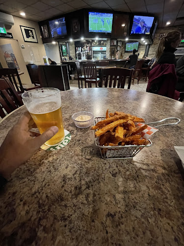 Tiff's Restaurant & Sports Bar - Hospitality and gastronomy