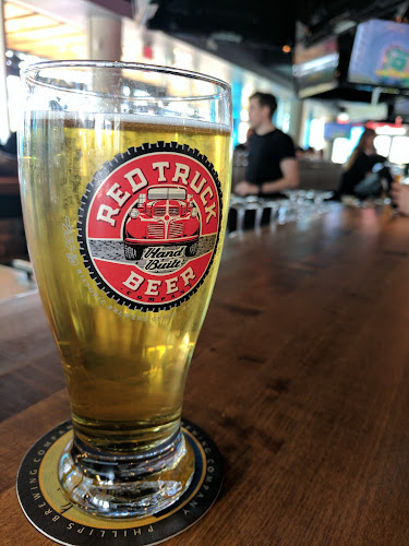 Tap & Barrel • Olympic Village - Vancouver