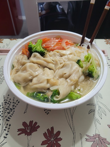 Opinii despre Saigon Royal Restaurant în Calgary - Hospitality and gastronomy