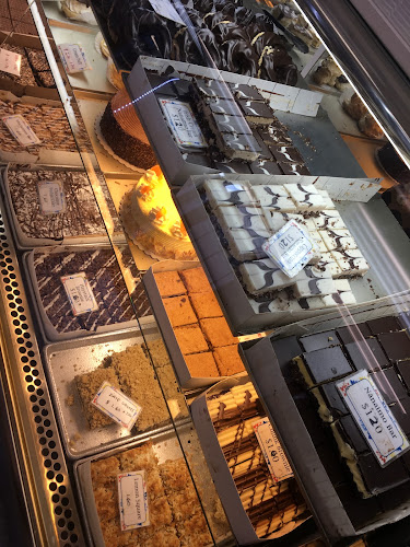 6692 4 St NE, Calgary, AB T2K 6G9