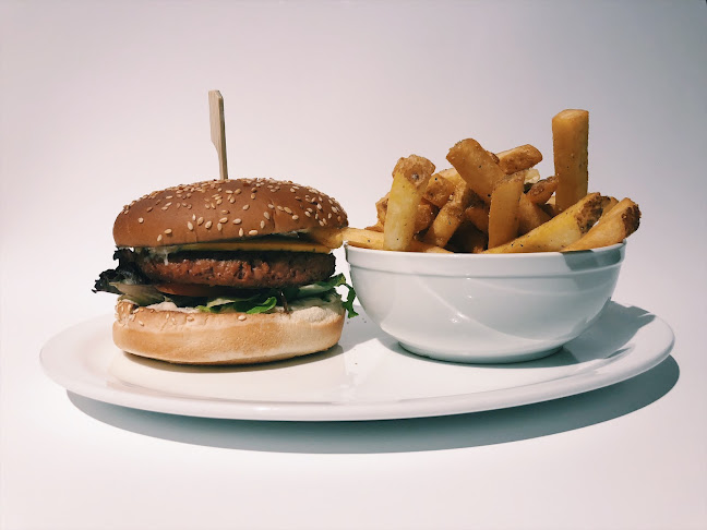 Naked Cafe - Kelowna