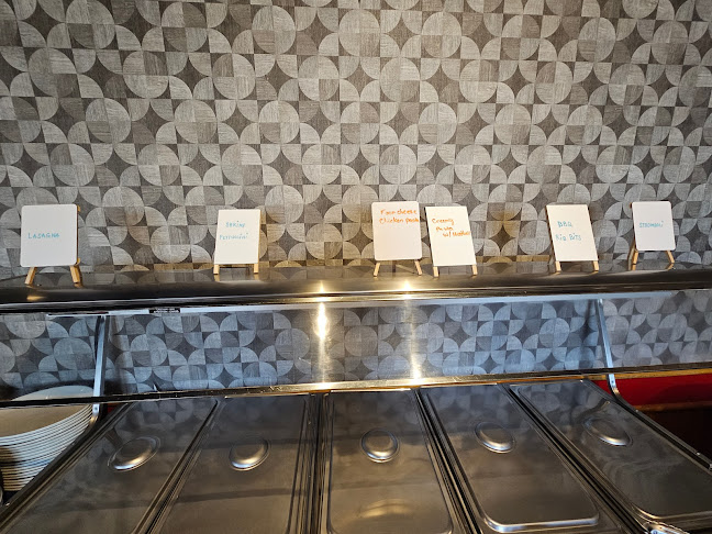 2767 32 Ave NE, Calgary, AB T1Y 2G1