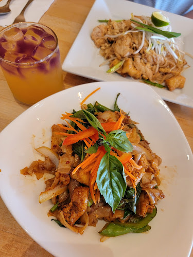 Comentarii opinii despre Ma Now Thai Kitchen