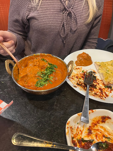 1407 London Rd, Sarnia, ON N7S 1P6