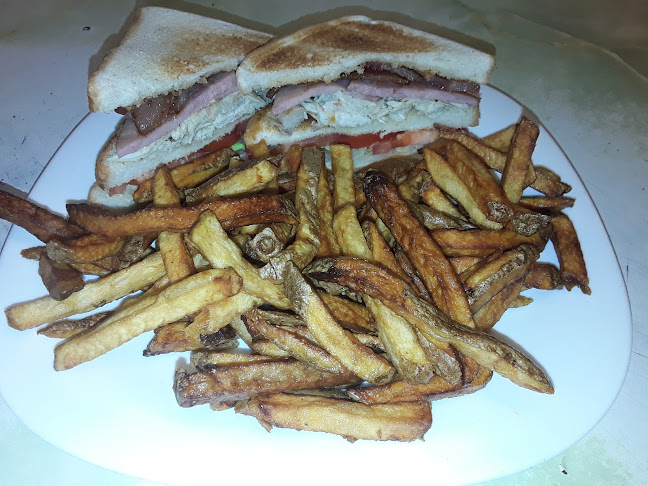 1105 Athabasca St E, Moose Jaw, SK S6H 0N4