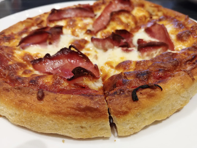 306 13 St N, Lethbridge, AB T1H 2R8