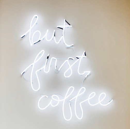 Krew Cafe - Hospitality and gastronomy