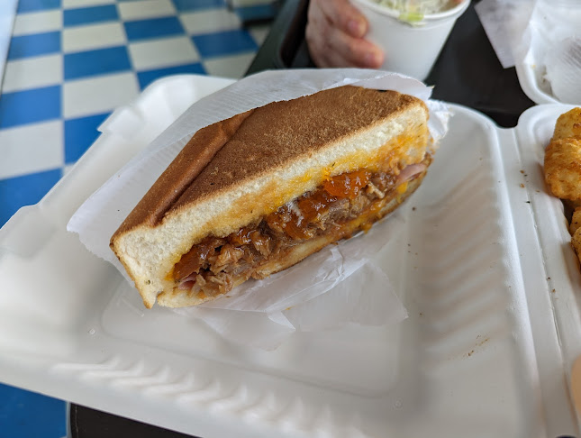 Red Swan Pizza-Sardis - Hospitality and gastronomy